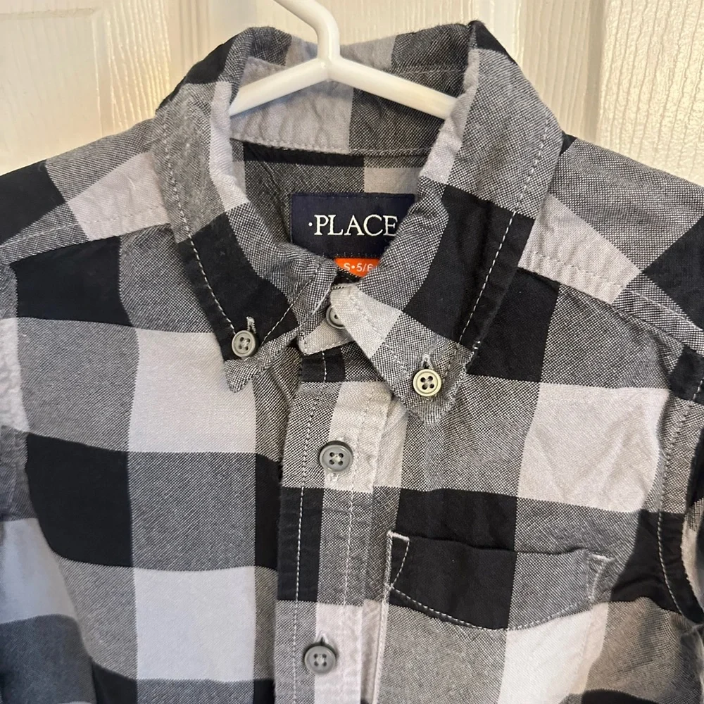 PLACE•Black & Gray Buffalo Plaid Button Down Shirt•S